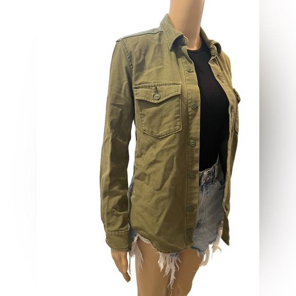 Adorable military style button down - Picture 7 of 10